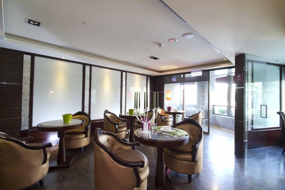 Taichung Charming City Hotel Экстерьер фото