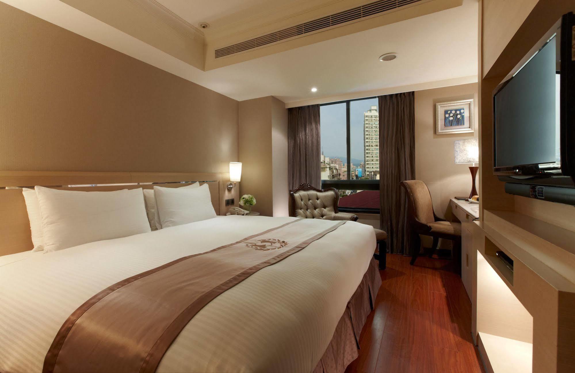 Taichung Charming City Hotel Экстерьер фото