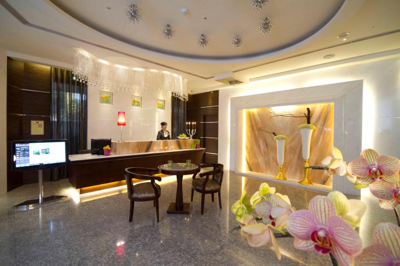 Taichung Charming City Hotel Экстерьер фото
